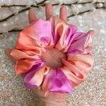 Large orange and pink/purple tie dye silky silk scrunchie Photo 1