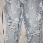Tinseltown  Distressed Yin Yang Light Blue Jeans Witj Raw Hem Photo 2