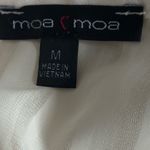 Moa Moa Elegant Cream Blouse medium Photo 4