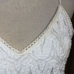 Lizard Thicket  size medium sleeveless white v neck tank with adjustable straps Photo 12