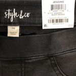 Style & Co - Skinny Mid Rise Petite Length Jegging Photo 4