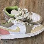 Jordan Nike 1 Low Pastel Grind Vivid Green size 5.5Y Photo 0