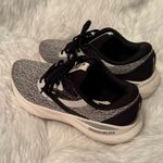 Brooks  Women’s Shoes Photo 2