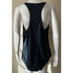 Gap  BodyFit | Women’s Athletic Racerback Tank Top | XL Photo 1