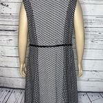 Lane Bryant NWT Size 22/24 Black & White Geometric Skater Sweater Dress w/ Belt Photo 4