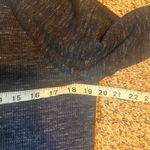 Christopher & Banks Women's Blue Heathered Long Sleeve Raglan Top Size S NWOT Photo 3