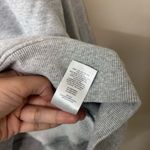 TNA Aritzia Cozy Fleece Boyfriend Fit Crop Hoodie in Heather Gray Sz 2XS Photo 5