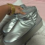 Steve Madden  Boots Photo 2