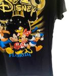 Disney  medium 2018 short sleeve graphic T-shirt, black gold Photo 3