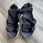 UGG  LA SHORES SLINGBACK BLACK PLATFORM SANDAL‎ US 9.5 Photo 1