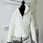 Guess  puffer jacket 💖 Photo 5