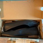 Toms  Briella black leather flat - size 8 (New) Photo 4
