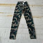 Aerie Offline by Real Me 7/8 Legging NWT size Small Camouflage Crossover Waist Photo 3