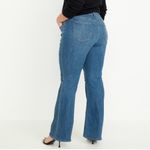 Old Navy  Women's 20 Short High-Waisted Wow Flare
Regular Wash Jeans Photo 1