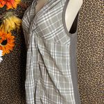Doe & Rae ✅3/$30✅ NWT  Olive Green Sleeveless Plaid Tank Top | LARGE | Photo 2