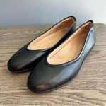 Naturalizer  Vivienne Flat Black Leather Size 9 1/2 Ballet Flats Round Almond Toe Photo 2