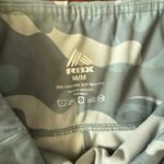 Sage green camo biker shorts with pockets Size M Photo 1