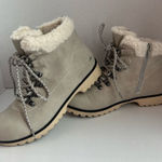 Blue Creek Water Resistant Faux Fur Boots Size 7 Photo 0