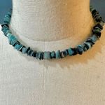 Blue dyed mother of pearl necklace Photo 1