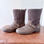 UGG  Robbie Waterproof Boots Photo 3