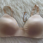 SKIMS Wireless Form T-shirt Bra Sand Size 40DD Photo 0