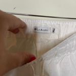 Johnny Was JW  white linen pants with floral embroidery sz XL Photo 4