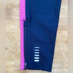 Under Armour  Women’s M Navy/Hot Pink Heat Gear Mileage Compression Leggings Photo 5