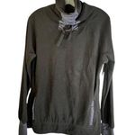 Old Navy  Active Pullover Shirt‎ Photo 0