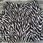 EP Pro Black and White Mini Golf Skort Size 4 Photo 0