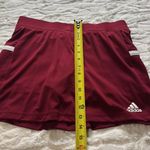 Adidas NWT  Women’s Skort Size M. Photo 1