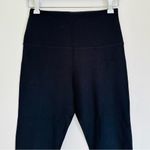 Lysse  Signature Center Seam Leggings Black Small Photo 3