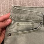 Universal Threads Universal Thread army green shorts 8 Photo 4