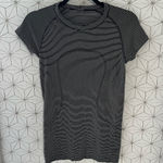 Lululemon Swiftly Tech Tee Stripe Black White Photo 0