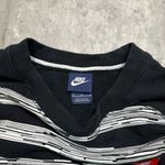Nike 2000s Black and White Striped Crewneck Sweatshirt Photo 2