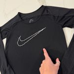 Nike Dri-FIT Long Sleeve Running Top Women’s Small Black Activewear Workout Gym Photo 2