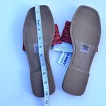 Old Navy Women's Ginger Spice Slip On Crafted Sandals With Flower Design Sz 8 Photo 5