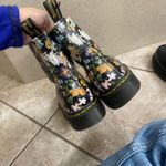 Dr. Martens  Darcy Floral Boots Black Multi Flower Lace Up AirWair Women Size 7 Photo 3