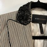 BCBGMAXAZRIA Y2K Striped Textured Blazer w/ Embellished Collar EUC Sz XS Photo 3