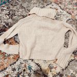 Paraphrase Cropped Turleneck Sweater Photo 2