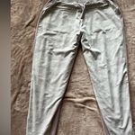 Athleta Women’s 6 Brooklyn Lined Camo Purple Joggers Camouflage‎ Photo 0