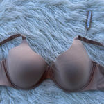 SKIMS  Fits Everybody Scoop Plunge Bra Clay Size 38H Photo 0