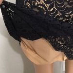 Karen Kane stretch Guipure lace dress. New Photo 9