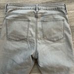 Athleta Sculptek Skinny Jeans | Light Grey Wash | 8 Photo 4