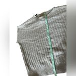 Pink Rose  Medium light‎ gray long sleeve cropped crewneck sweater Photo 5