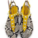 Marc Fisher  LTD Indie Mustard Yellow Suede Studded Thong Sandal Women’s Size 7.5 Photo 2