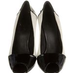 Gucci Colorblock White Suede Black Patent Peep Toe Stiletto Pumps Sz 9B Photo 1