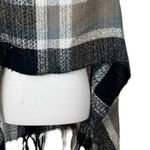 Blanket Scarf Wrap Shawl Oblong Fringe Black Tan White Plaid Women’s One Size Photo 6