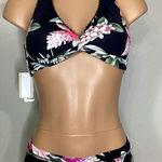 Tommy Bahama New.  ginger flower halter bikini. XS-top/S-bottom. Retails $174 Photo 0