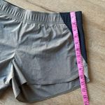 Oakley Women’s athletic running shorts Photo 3
