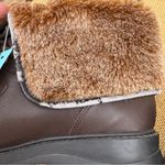Easy Spirit  Tan Fur-Lined Women’s Boots size 6 Photo 5